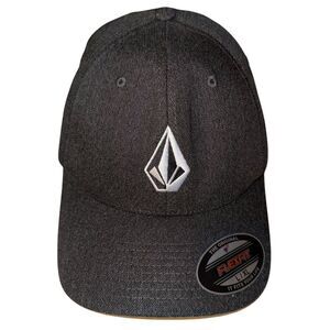 Volcom Men's Gray Flexfit Hat Solid‎ Snug Fit Comfortable